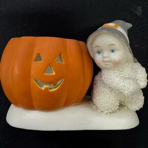 Department 56 Snowbabies Witch ~ “A Halloween Friend” Votive Candle Holder